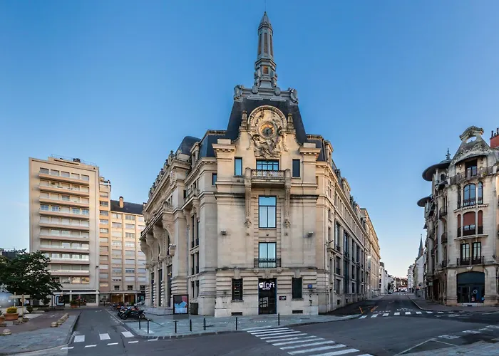Aloft Dijon Hotel
